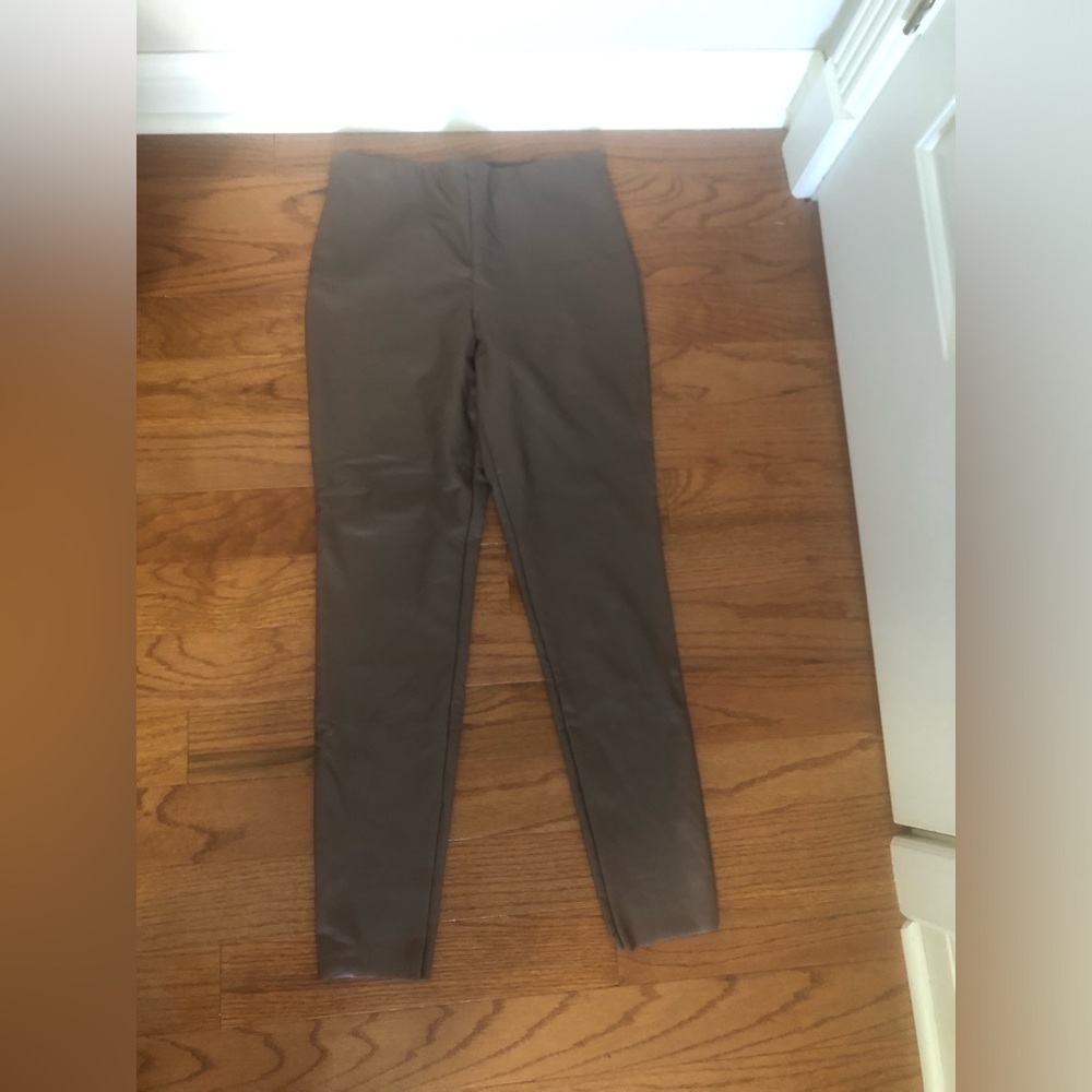 NWT Forever 21 Brown Taupe Faux Leather Leggings size Large - Picture 4 of 7